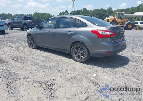 2013 Ford Focus Se z USA, uszkodzony, nr VIN 1FADP3F27DL240681
